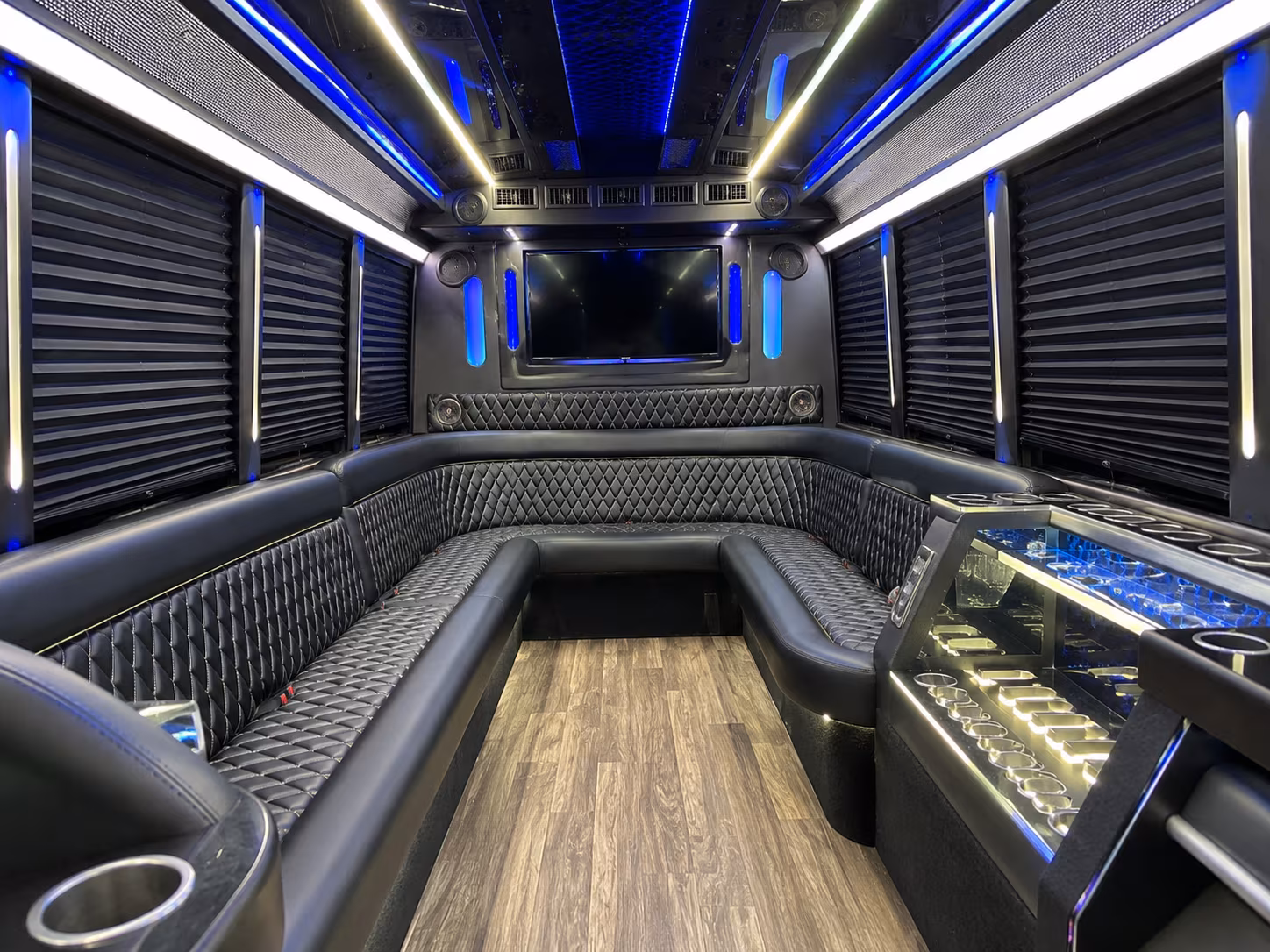 fresno corporate retreat shuttle bus rentals